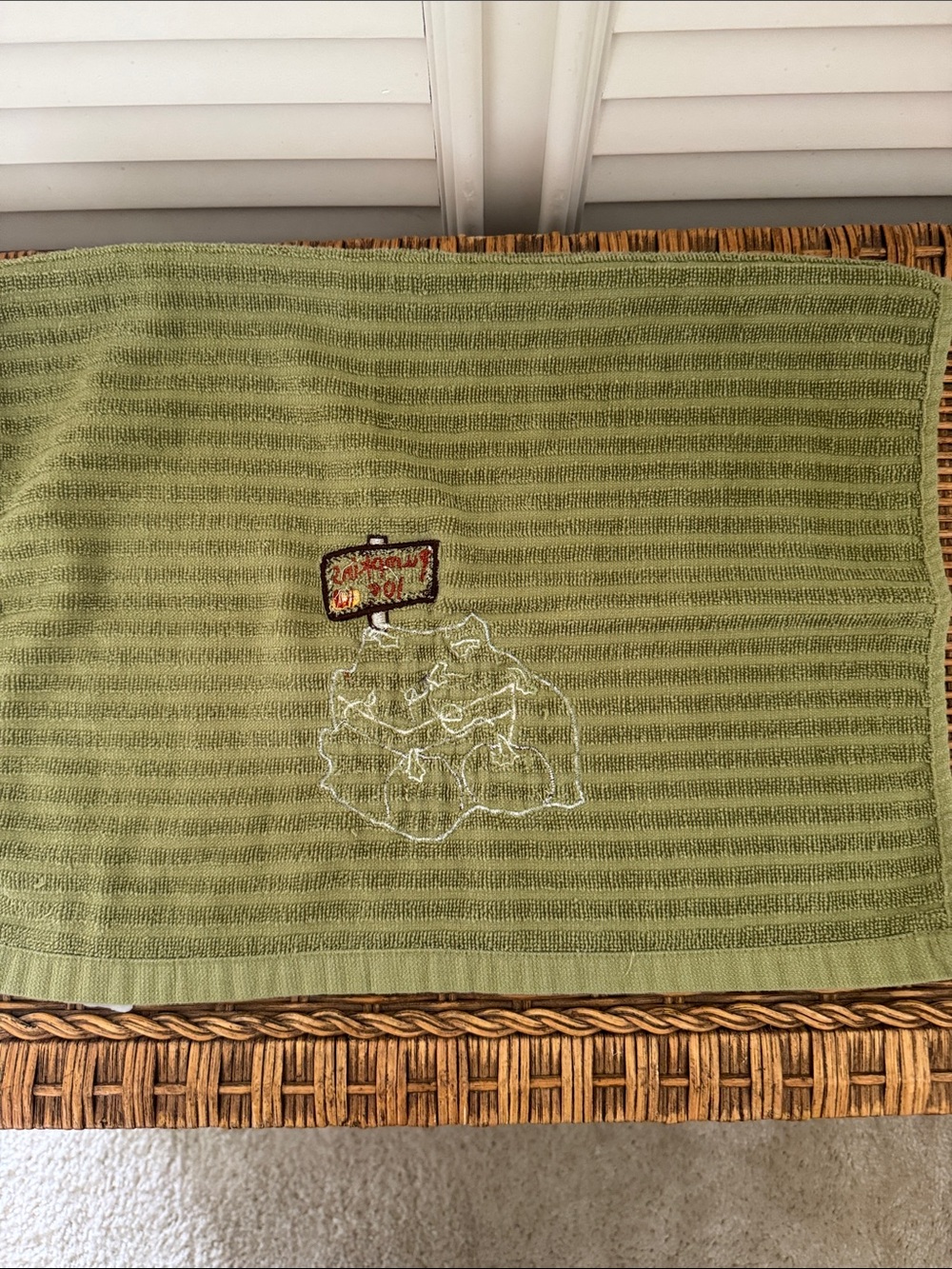Green Pumpkin Patch Hand Towel - Picture 5 of 7
